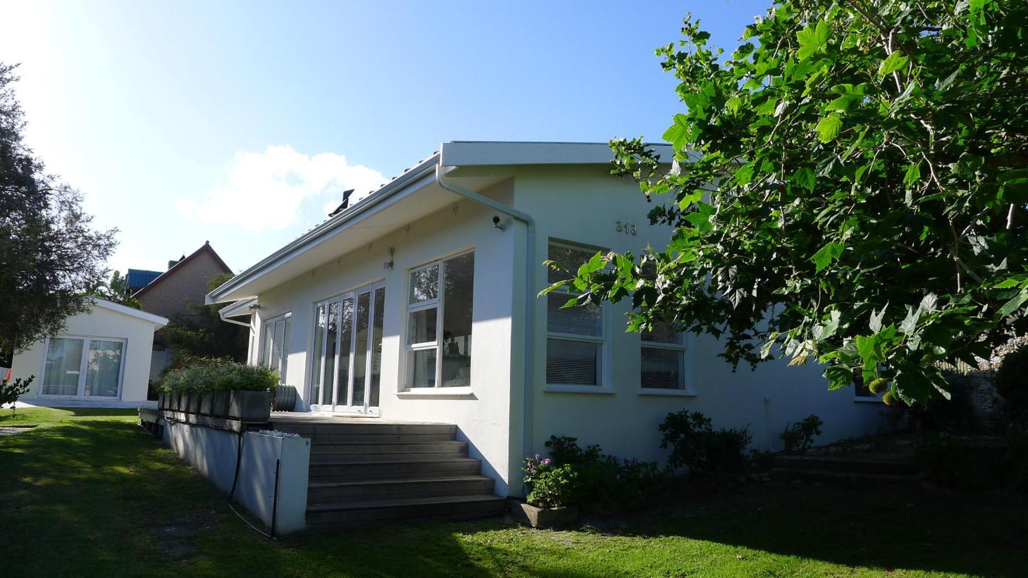 Pashasha Beach House And Hot Tub Hermanus Luaran gambar